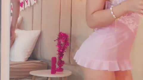 Rachell online show from February 14, 4:52 pm