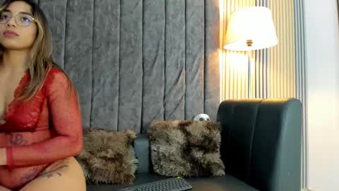 rachell_owen online show from September 20, 6:49 am