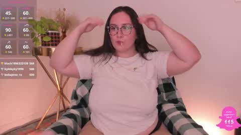 rach online show from November 5, 9:06 pm