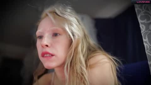 Snapshot of radiant_ada chatting on October 10, 10:54 am ada online show from October 10, 10:54 am