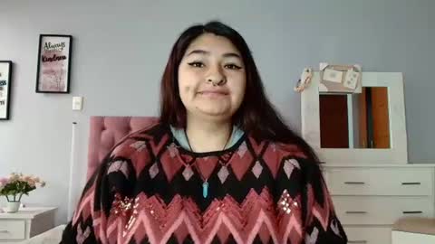 radiantgoddes online show from January 17, 1:24 pm