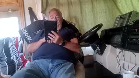 Radioman for fun online show from April 27, 2:25 pm