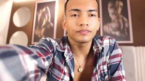 rafa_cruz online show from March 29, 7:48 pm