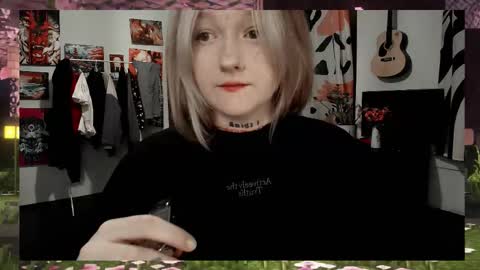 Snapshot of raiingurl chatting on October 15, 5:54 am Kate online show from October 15, 5:54 am