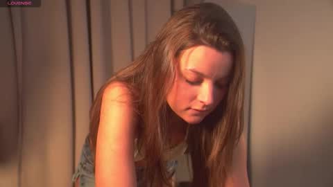 Darcy online show from September 25, 4:47 pm