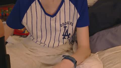 RainyDayEm online show from July 13, 3:32 am