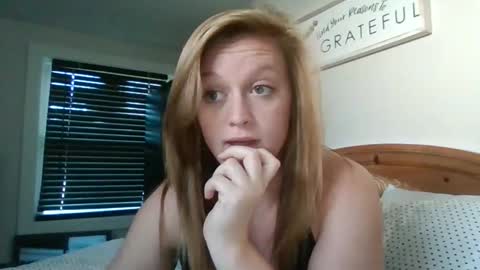 raisydainbow online show from November 3, 5:58 pm