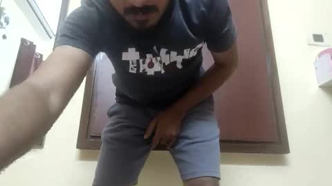 rajeshrnaughty online show from April 13, 7:51 pm