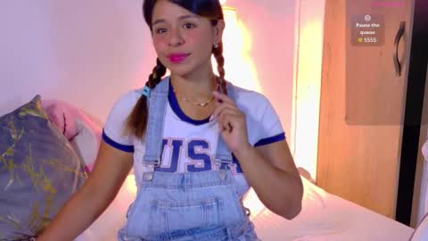 Snapshot of rajjnar_nina chatting on October 4, 4:43 am  Nina  online show from October 4, 4:43 am