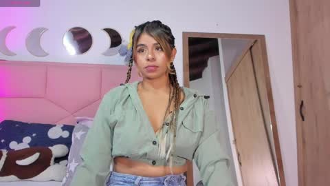  Nina  online show from April 19, 4:13 am