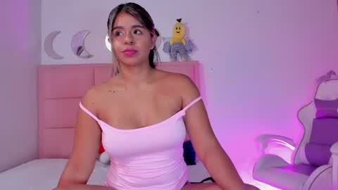  Nina  online show from July 23, 12:13 am