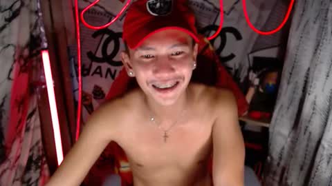 ralfhuge24 online show from February 3, 2:53 am