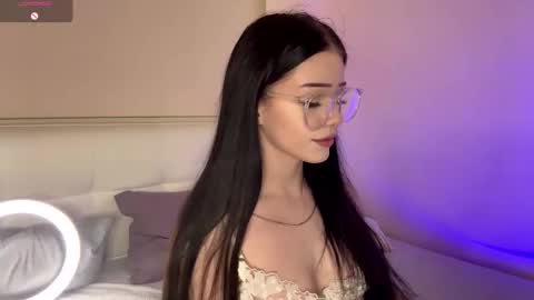 Luna online show from November 20, 3:53 pm