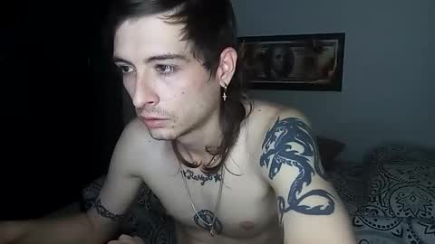 Snapshot of rangel_sex chatting on October 22, 12:25 am Rangel and Lola online show from October 22, 12:25 am