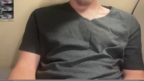 Snapshot of rap1d_anoma1es chatting on October 6, 10:27 pm rap1d_anoma1es online show from October 6, 10:27 pm