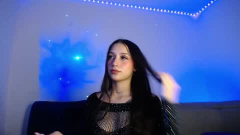 Snapshot of rav3nhudson chatting on September 27, 3:15 am Ravenhudson online show from September 27, 3:15 am