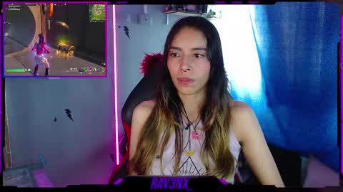   online show from December 10, 10:05 pm