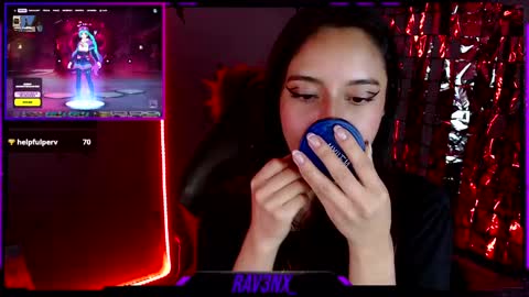   online show from February 7, 10:08 am