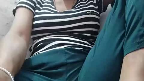 Snapshot of rava_sexy chatting on October 8, 11:38 am rava_sexy online show from October 8, 11:38 am