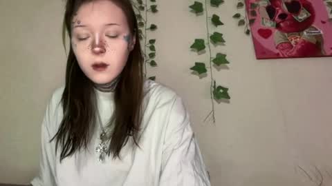 raven_armor online show from June 3, 5:18 pm