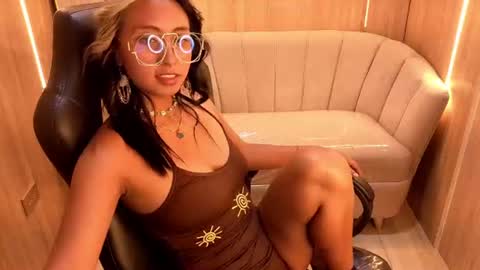 raven_stone_cn online show from July 30, 8:53 pm