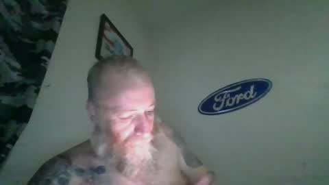 Snapshot of rawdogrobert39 chatting on October 21, 1:44 am rawdogrobert39 online show from October 21, 1:44 am