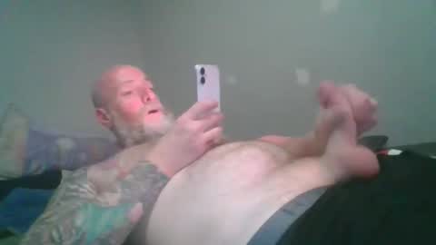 Snapshot of rawdogrobert39 chatting on October 31, 1:06 am rawdogrobert39 online show from October 31, 1:06 am