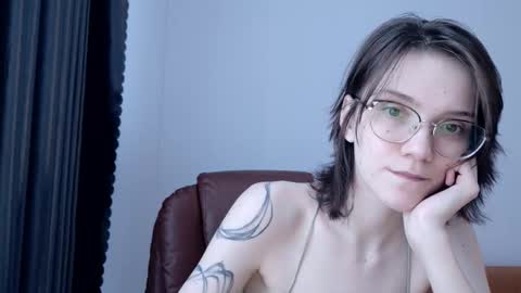 Ray-Ray online show from March 24, 9:15 am