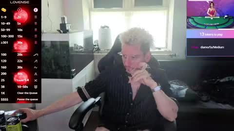 Rayzel online show from June 7, 1:38 pm