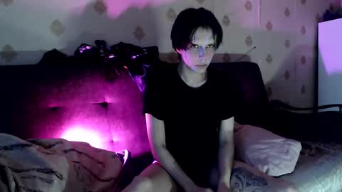  Yrriel Strife Candy-Demon Caveboy mr. Cringe   online show from December 16, 7:58 am