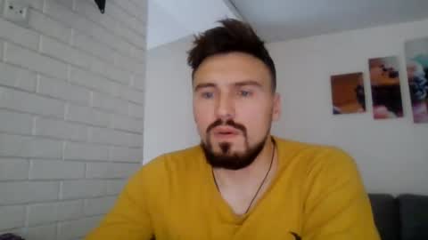 Razvan27h online show from January 27, 9:44 am