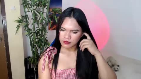 Snapshot of ready2care4youbabe chatting on February 22, 2:06 am Beth online show from February 22, 2:06 am