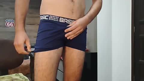 real_brazilian_boy online show from April 9, 9:59 am