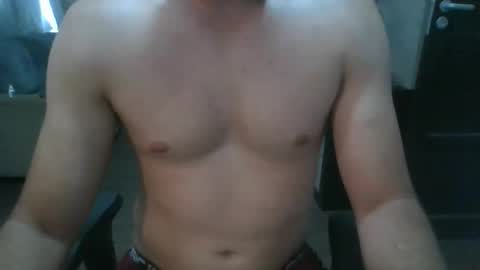 real_brazilian_boy online show from December 4, 5:23 pm