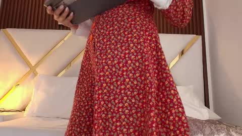 DONCELLA online show from March 23, 1:38 pm