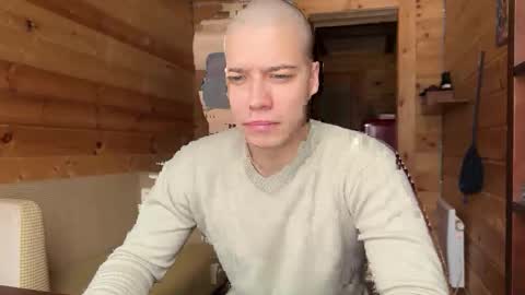 AliceEve online show from April 27, 6:33 am