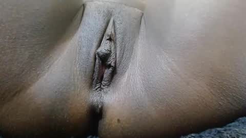 Realwetpussy online show from November 26, 9:44 pm