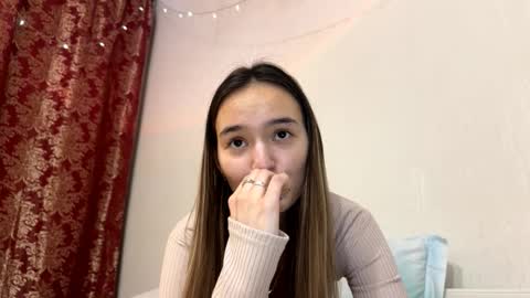 Risa online show from March 13, 3:59 pm