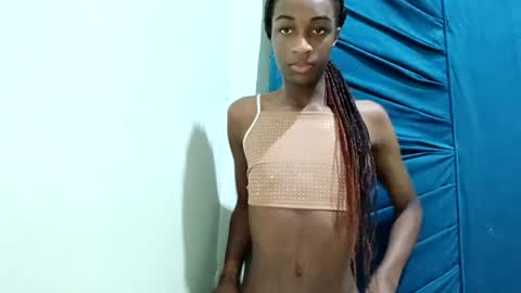 Tu mami Rebecca online show from June 16, 12:09 pm