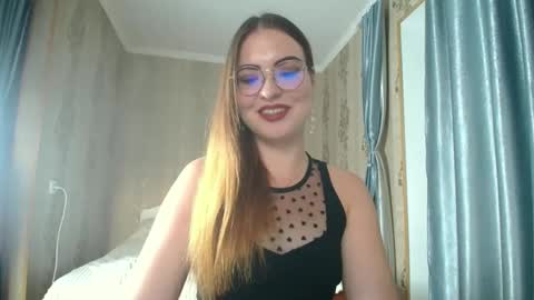 Rebecca online show from September 13, 4:09 pm