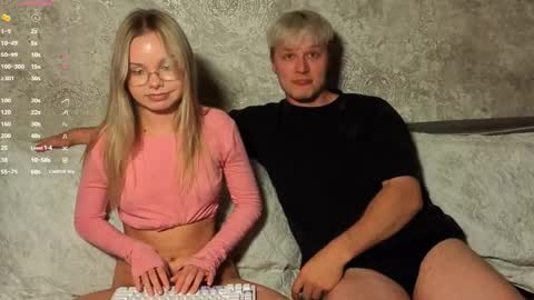 rebecca_david online show from May 30, 8:29 pm