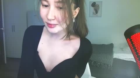 Lets talk here 33.  online show from February 6, 11:26 pm