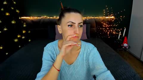 rebecca_diamonds online show from January 14, 7:16 am