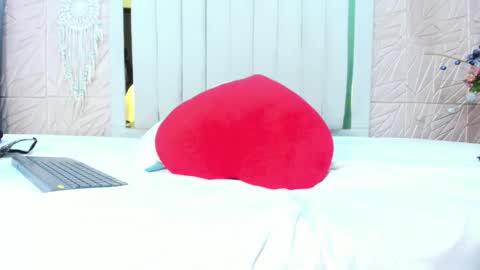 Rebecca online show from October 24, 12:17 pm