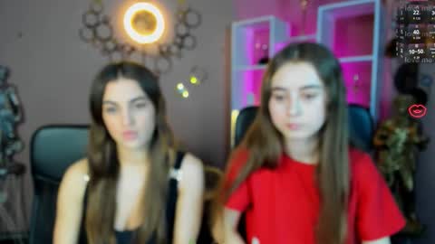 rebecca_smile_ online show from December 19, 1:39 pm