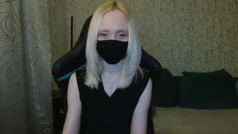 RebesaOlset online show from January 17, 3:22 pm