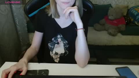 RebesaOlset online show from March 1, 4:33 pm