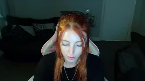 Red -  online show from January 6, 2:25 pm