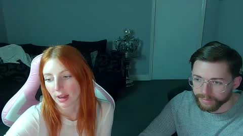 Red -  online show from January 15, 9:51 pm