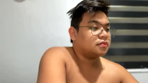 Snapshot of red_iibraxx chatting on February 21, 5:13 am Red Libra online show from February 21, 5:13 am